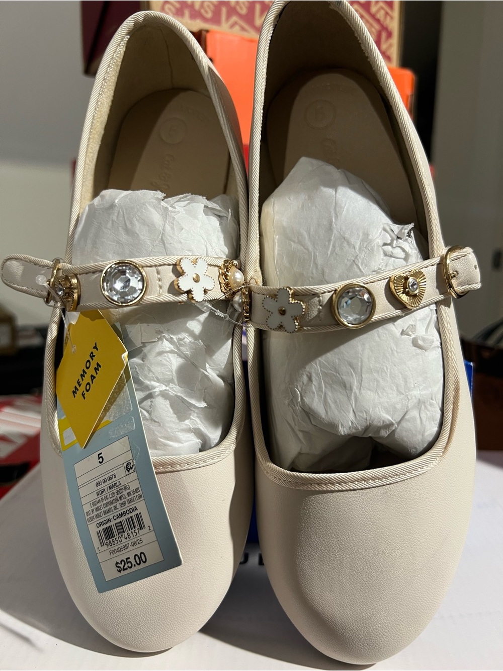 Cat & Jack Girls Cream Mary Jane Flats with Gold Accents
